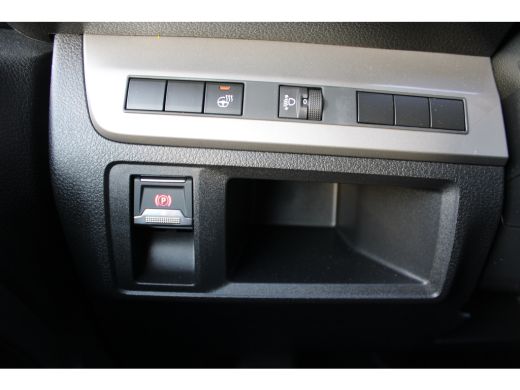 Peugeot e-Expert e- STX EDITION L3 75 kWh | CAMERA | BETIMMERING | STOEL + STUUR VERWARMING | APPLE CARPLAY/ANDROI... ActivLease financial lease