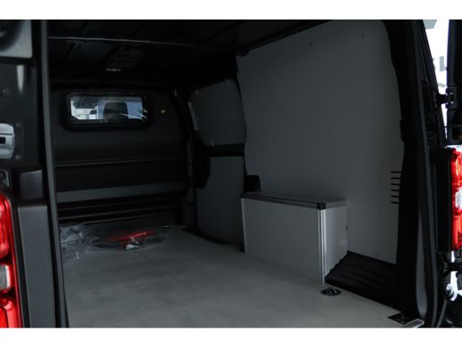 Peugeot e-Expert EV 75 kWh 136 L3 STX SPECIAL EDITION | LED | Stuur+Stoelverwarming | Betimmering | Leder | Camera... ActivLease financial lease