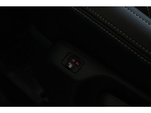 Peugeot e-Expert EV 75 kWh 136 L3 STX SPECIAL EDITION | LED | Stuur+Stoelverwarming | Betimmering | Leder | Camera... ActivLease financial lease