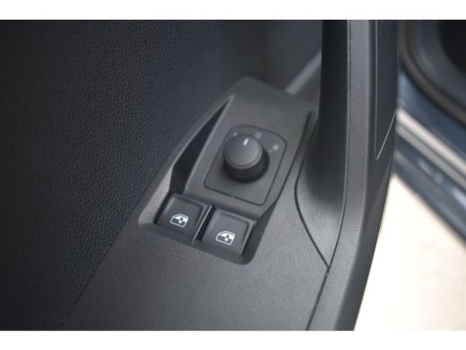 Seat Ibiza 1.0 TSI 95PK Style Plus | CRUISE CONTROL | APP. CONNECT | VIRTUAL COCKPIT | AIRCO | LED | DAB+ ActivLease financial lease