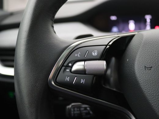 Skoda Enyaq iV 60 Business Edition 170PK Aut. Pano-Schuifdak, Trekhaak, Warmtepomp, Alarm, Stoel-Stuurverwarming... ActivLease financial lease