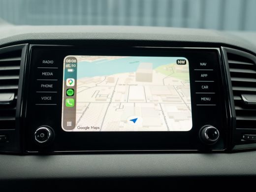 Skoda Karoq 1.5 TSI ACT Sportline Business | 360 Camera | Side Assist | Canton | Elk. A-klep | Prijs Rijklaar!! ActivLease financial lease