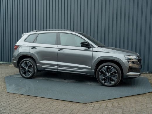 Skoda Karoq 1.5 TSI ACT Sportline Business | Elk. A-klep | Camera | Lane Assist | Stoel & Stuur verw. | Prijs... ActivLease financial lease
