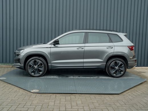 Skoda Karoq 1.5 TSI ACT Sportline Business | Elk. A-klep | Camera | Lane Assist | Stoel & Stuur verw. | Prijs... ActivLease financial lease