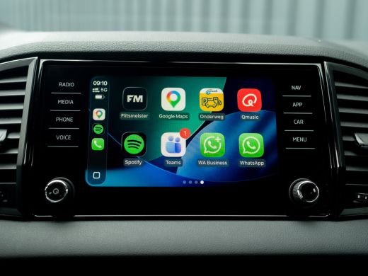 Skoda Karoq 1.5 TSI ACT Sportline Business | Trekhaak wegkl. | Prijs Rijklaar!! ActivLease financial lease