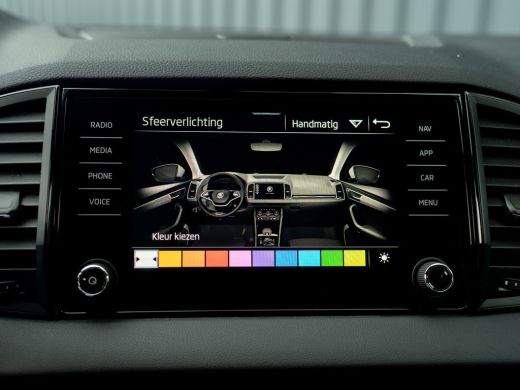 Skoda Karoq 1.5 TSI ACT Sportline Business | Trekhaak wegkl. | Prijs Rijklaar!! ActivLease financial lease