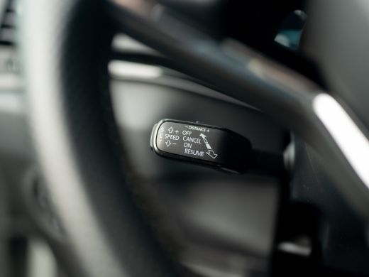 Skoda Karoq 1.5 TSI ACT Sportline Business | Trekhaak wegkl. | Prijs Rijklaar!! ActivLease financial lease