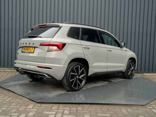 Skoda Karoq 1.5 TSI ACT Sportline Business | Trekhaak wegkl. | Prijs Rijklaar!! ActivLease financial lease