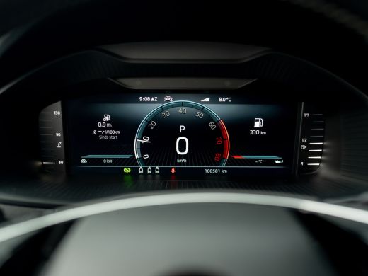 Skoda Karoq 1.5 TSI ACT Sportline Business | Trekhaak wegkl. | Prijs Rijklaar!! ActivLease financial lease