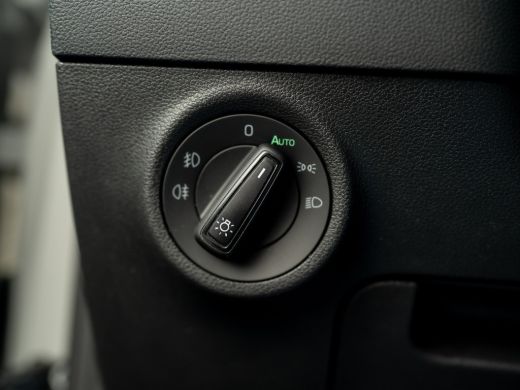 Skoda Karoq 1.5 TSI ACT Sportline Business | Trekhaak wegkl. | Prijs Rijklaar!! ActivLease financial lease