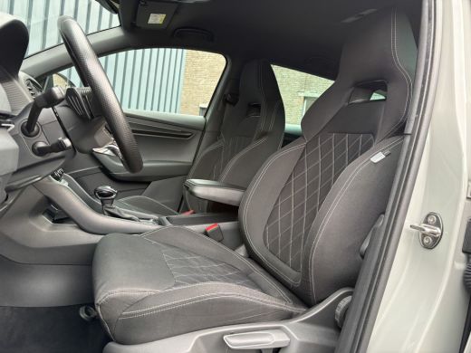 Skoda Karoq 1.5 TSI ACT Sportline Business | Trekhaak wegkl. | Prijs Rijklaar!! ActivLease financial lease