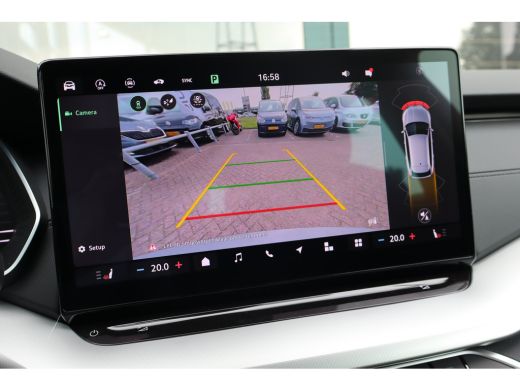 Skoda Octavia Combi Business Edition | Achteruitrijcamera | Chromen grille | Cruise control met speedlimiter ActivLease financial lease