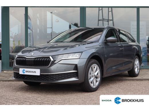 Skoda Octavia Combi Business Edition | Achteruitrijcamera | Chromen grille | Cruise control met speedlimiter