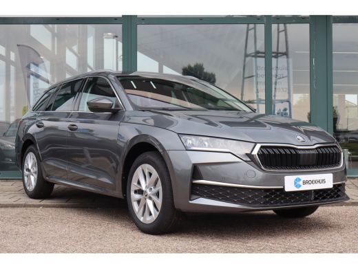 Skoda Octavia Combi Business Edition | Achteruitrijcamera | Chromen grille | Cruise control met speedlimiter ActivLease financial lease