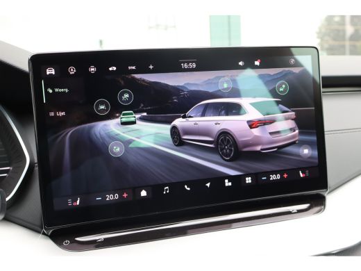 Skoda Octavia Combi Business Edition | Achteruitrijcamera | Chromen grille | Cruise control met speedlimiter ActivLease financial lease