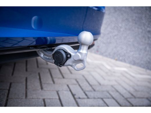 Skoda Superb Combi Sportline Business | Achteruitrijcamera | Climatronic, elektronische airconditioning met 3 ... ActivLease financial lease