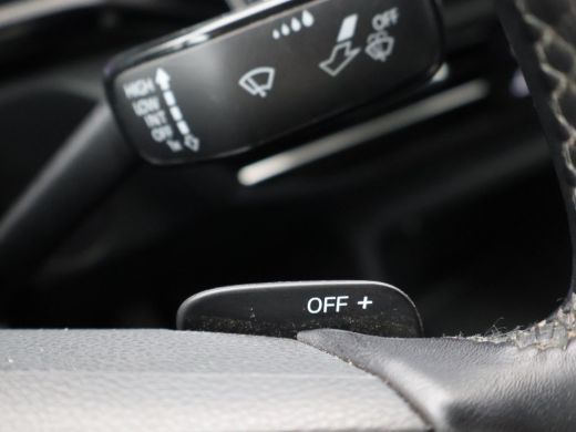 Volkswagen Caddy 2.0 TDI DSG AUT. + 2 SCHUIFDEUREN | 19 INCH | VIRTUAL COCKPIT | TREKHAAK | CAMERA | LED | ACC ActivLease financial lease