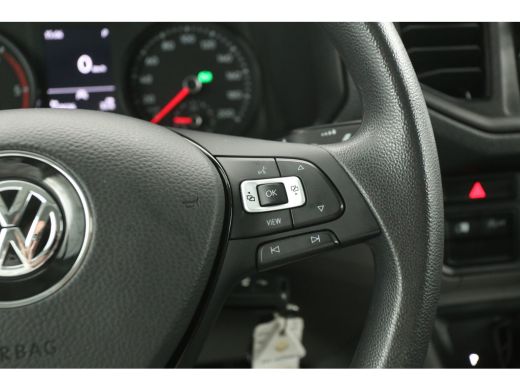 Volkswagen Crafter 2.0 TDI 177PK L4H3 | Aut. | 3000kg Trekgew. | Airco | Cruise | Camera | 3 Zits | Carplay | Stoelv... ActivLease financial lease