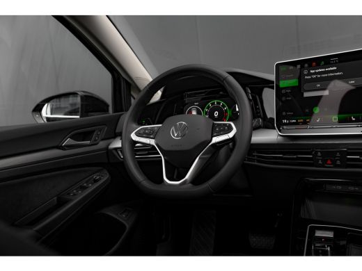 Volkswagen Golf 1.5 eHybrid Style Edition | Panoramadak | Camera | Stoelverwarming/Massage | Dodehoek | ActivLease financial lease
