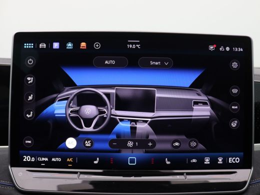 Volkswagen Passat Variant 1.5 eHybrid R-Line Edition 272PK DSG SOH 100%, Pano-Schuifdak, Trekhaak, Black Style, Key... ActivLease financial lease