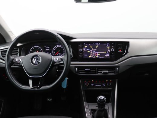 Volkswagen Polo 1.0 TSI Comfortline Business 95PK Navi, Clima, Cruise Controle, 15" LM Velgen, Parkeersensoren vo... ActivLease financial lease