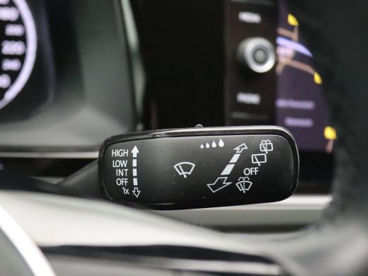 Volkswagen Polo 1.0 TSI Comfortline Business 95PK Navi, Clima, Cruise Controle, 15" LM Velgen, Parkeersensoren vo... ActivLease financial lease