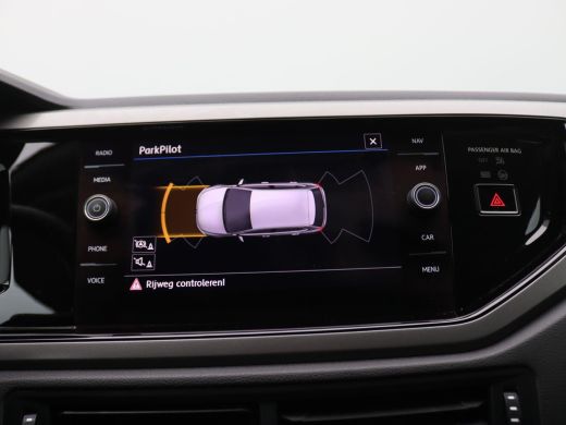 Volkswagen Polo 1.0 TSI Comfortline Business 95PK Navi, Clima, Cruise Controle, 15" LM Velgen, Parkeersensoren vo... ActivLease financial lease