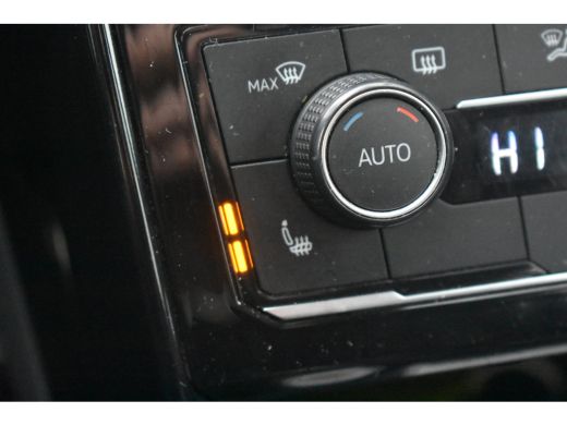 Volkswagen T-Cross 1.0 TSI 95PK Style DSG | CAMERA | ADAPT. CRUISE | LEDER | FULL LED | DAB+ ActivLease financial lease