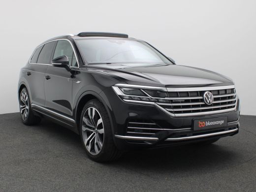 Volkswagen Touareg 3.0 TSi eHybrid 4MOTION Elegance 367PK Aut. Pano-Schuifdak, Trekhaak, Elektr. Achterklep, 21" LM ... ActivLease financial lease
