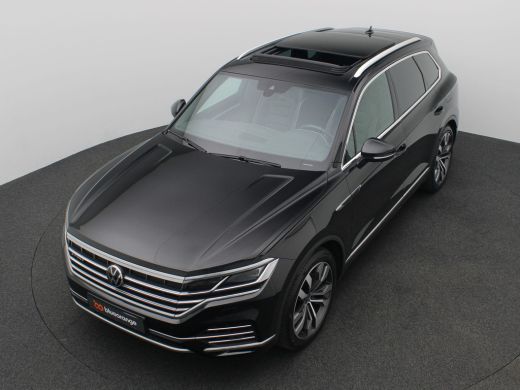 Volkswagen Touareg 3.0 TSi eHybrid 4MOTION Elegance 367PK Aut. Pano-Schuifdak, Trekhaak, Elektr. Achterklep, 21" LM ... ActivLease financial lease