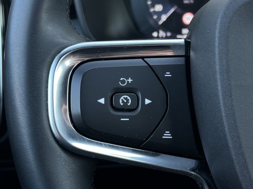 Volvo  XC40 1.5 T4 Plug-in hybrid Core Bright | Climate Pack | Lightning Pack | Park Assist Pack ActivLease financial lease