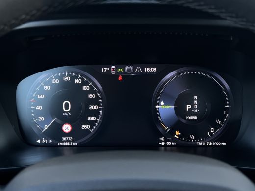 Volvo  XC40 1.5 T4 Plug-in hybrid Core Bright | Climate Pack | Lightning Pack | Park Assist Pack ActivLease financial lease