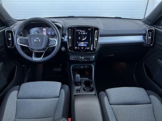 Volvo  XC40 1.5 T4 Plug-in hybrid Core Bright | Climate Pack | Lightning Pack | Park Assist Pack ActivLease financial lease