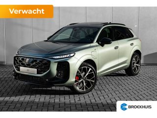 Audi Q3 S edition | Adaptive cruise control | Audi sound system | Cruise control