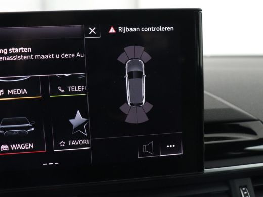 Audi A4 35 TFSI Business Edition | Leder | Stoelverwarming | Trekhaak | Adaptive cruise | Full LED | Carp... ActivLease financial lease