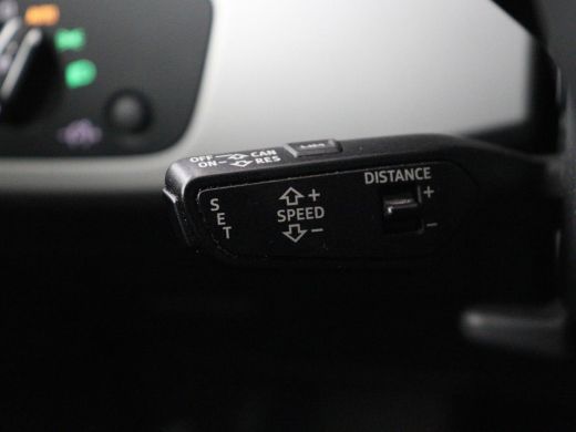 Audi A4 35 TFSI Business Edition | Leder | Stoelverwarming | Trekhaak | Adaptive cruise | Full LED | Carp... ActivLease financial lease