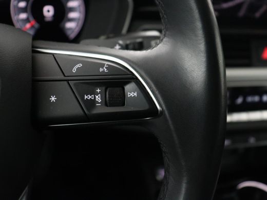 Audi A4 35 TFSI Business Edition | Leder | Stoelverwarming | Trekhaak | Adaptive cruise | Full LED | Carp... ActivLease financial lease