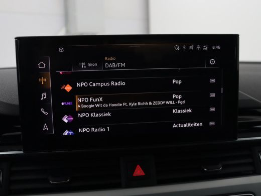 Audi A4 35 TFSI Business Edition | Leder | Stoelverwarming | Trekhaak | Adaptive cruise | Full LED | Carp... ActivLease financial lease