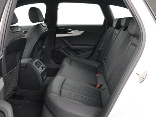 Audi A4 35 TFSI Business Edition | Leder | Stoelverwarming | Trekhaak | Adaptive cruise | Full LED | Carp... ActivLease financial lease