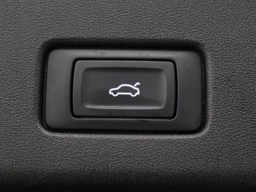 Audi Q4 e-tron 35 Launch edition 55 kWh | Warmtepomp | Stoelverwarming | Carplay | Full LED | 19'' | Navigatie |... ActivLease financial lease