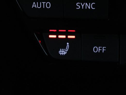 Audi Q4 e-tron 35 Launch edition 55 kWh | Warmtepomp | Stoelverwarming | Carplay | Full LED | 19'' | Navigatie |... ActivLease financial lease