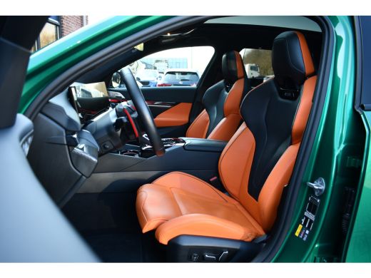 BMW M5 Touring M5 Pano M-Driver Co-Pilot Carbon Alc-hemel B&W Alarm4 ActivLease financial lease