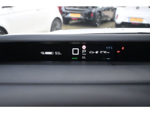 Citroën &euml;-C3 Plus DEMO-DEAL! 8 Jaar Garantie! | Navigatie by App | Parkeersensoren | Full-LED | Cruise Control... ActivLease financial lease