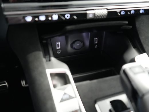 DS DS 7 Ligne Business | 10" capacitive touchscreen (personaliseerbaar) | DS IRIS System | Mirror Screen ... ActivLease financial lease