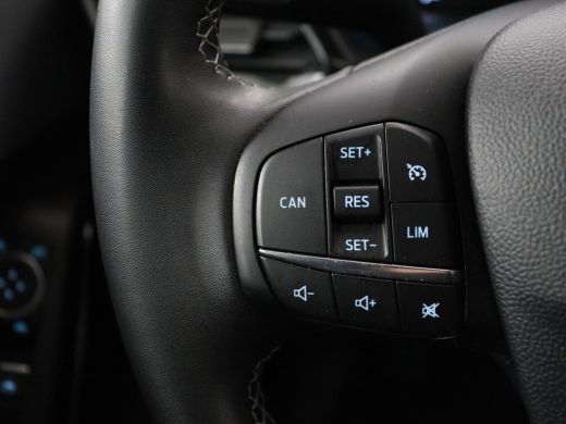 Ford Puma 1.0 EcoBoost Hybrid Titanium | 31.100km NAP | Carplay | Navigatie | Parkeerhulp | Cruise control ... ActivLease financial lease