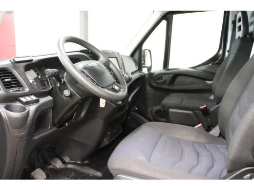 Iveco Daily 35S16V 2.3 L2H2 160PK 3500 KG TREKVERMOGEN EURO 6 Iveco Daily 35S16V 2.3 L2H2 160 PK 3500 KG TREK... ActivLease financial lease