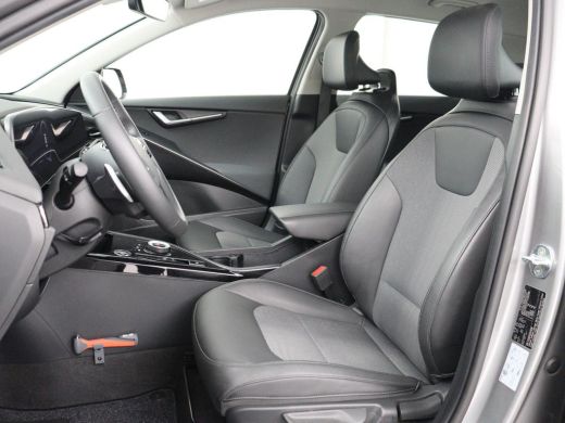 Kia Niro 1.6 GDi Hybrid DynamicLine | Trekhaak | Adaptive cruise | Camera | Carplay | Half leder | Navigat... ActivLease financial lease