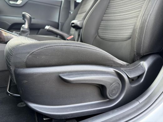 Kia Stonic 1.0 T-GDi MHEV DynamicPlusLine NAVI | Camera | Lichtmetalen Velgen ActivLease financial lease