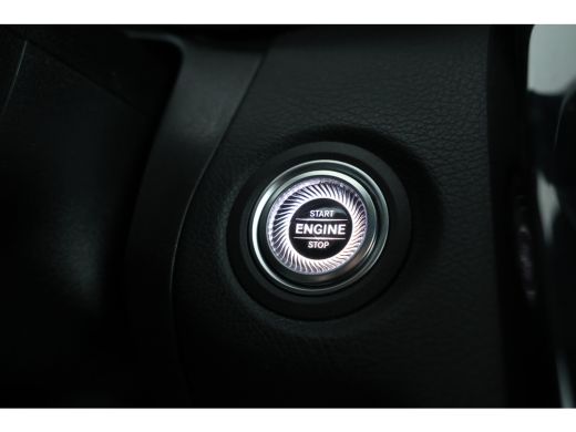 Mercedes-Benz C-Klasse Estate 300 e Business Solution AMG Limited Navigatie Night pakket, Keyless, trekhaak ActivLease financial lease