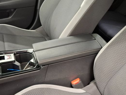 Opel Astra 1.2 Turbo Business Edition | Achteruitrijcamera | Cruise control adaptief | Electronic climate co... ActivLease financial lease